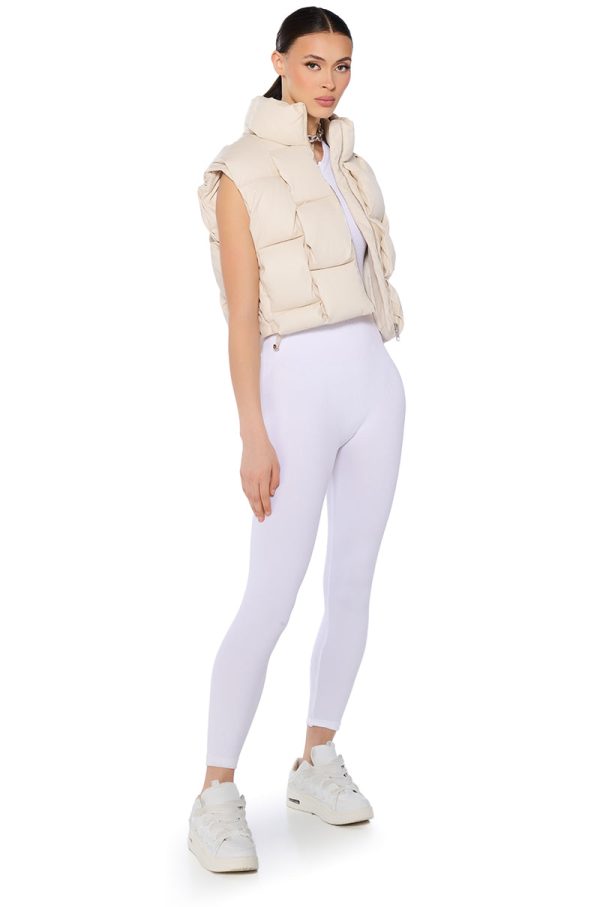 CROP PU WEAVE PUFFER VEST IN BEIGE Fashion