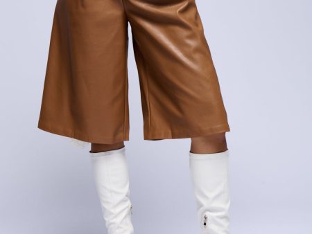 ZOE LONG LENGTH FAUX LEATHER SHORT Supply