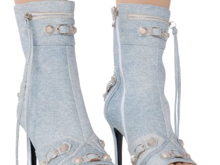 AZALEA WANG ANNALISE LIGHT WASH DENIM PEEP TOE BOOTIE Sale