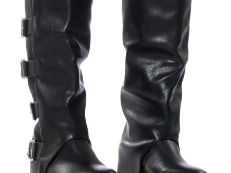 AZALEA WANG BAKEWELL BUCKLE BLACK BOOT Supply