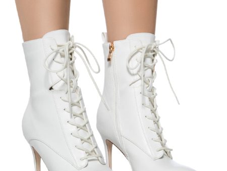 AZALEA WANG ASTORIA LACE UP STILETTO BOOTIE IN WHITE on Sale