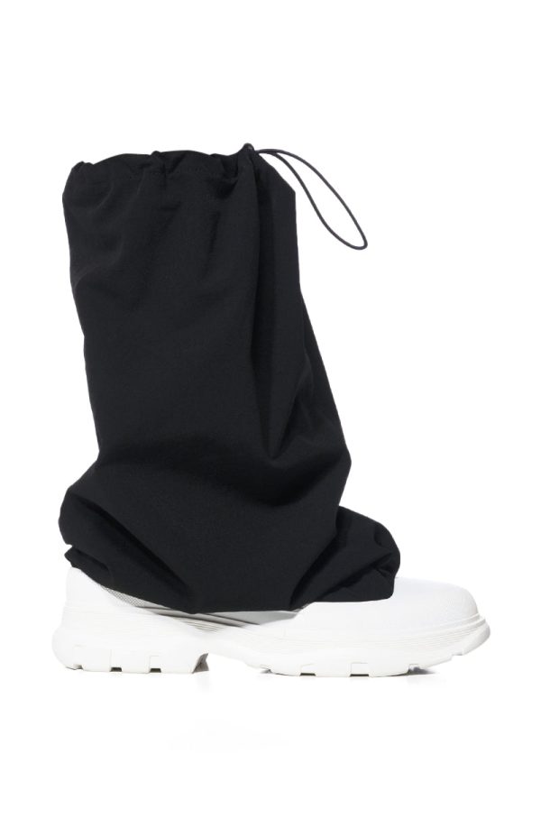 AZALEA WANG AIRLEA BAGGY SNEAKER IN BLACK Online Sale