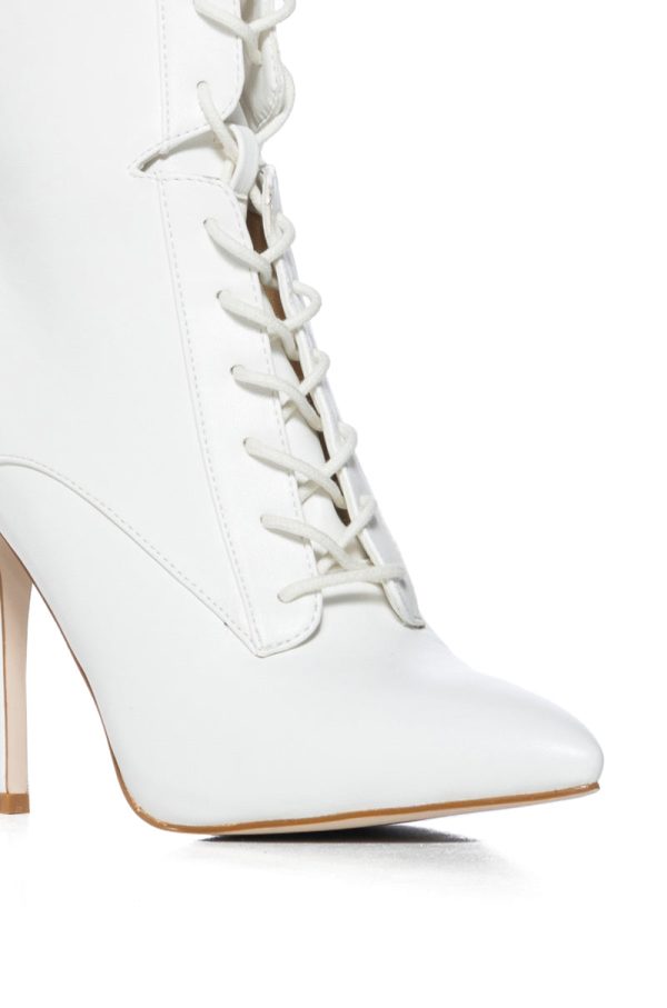 AZALEA WANG ASTORIA LACE UP STILETTO BOOTIE IN WHITE on Sale