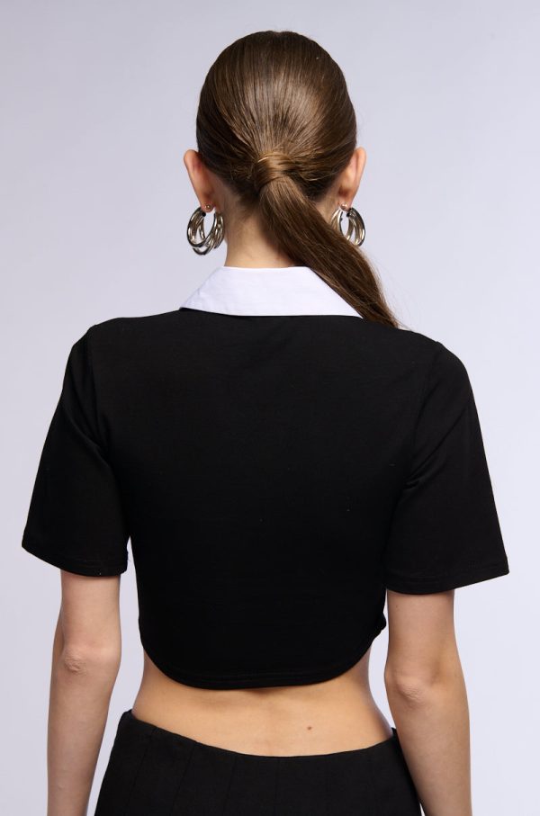 ALL BUSINESS COLLARED CROP TOP Fashion